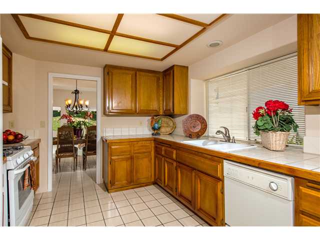 4972 Delos Way, Oceanside, CA 92056 photo 8