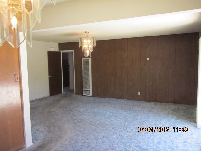 106 Edgewood Dr, Oceanside, CA 92054 photo 7