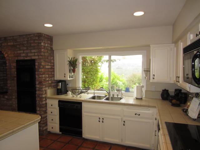 7631 Rustico Dr, Carlsbad, CA 92009 photo 4