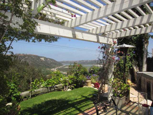 7631 Rustico Dr, Carlsbad, CA 92009 photo 1