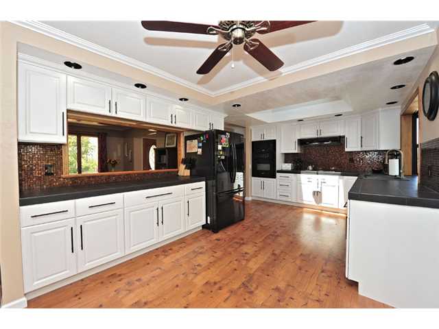 260 Cranston Crest Dr, Escondido, CA 92025 photo 9