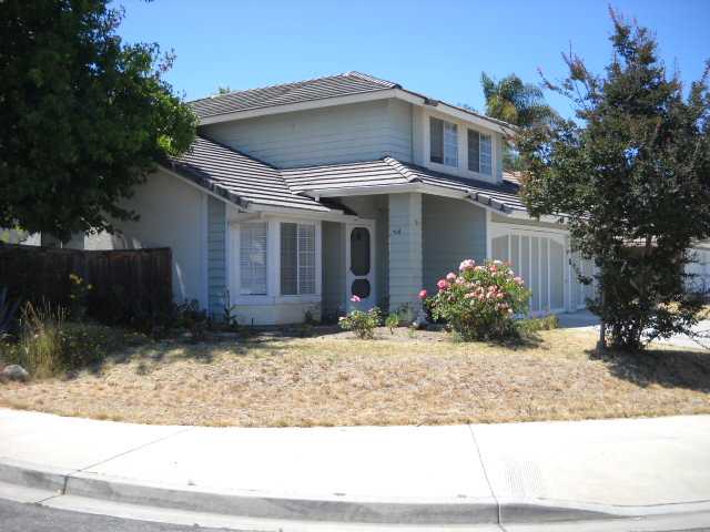 667 Foxwood Dr, Oceanside, CA 92057 photo 2