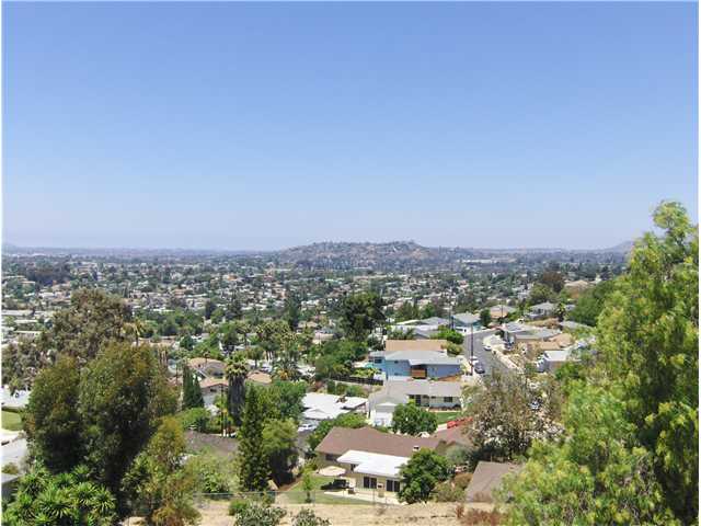 8050 Cinnabar Dr, La Mesa, CA 91941 photo 4