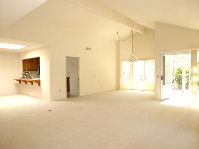 4707 Majorca Way, Oceanside, CA 92056 photo 2