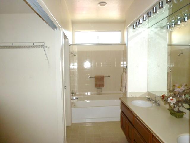4707 Majorca Way, Oceanside, CA 92056 photo 12