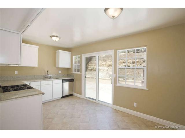 1876 Ensenada St, Lemon Grove, CA 91945 photo 3