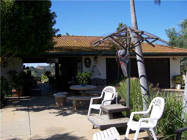 2740 Rainbow Glen Rd, Fallbrook, CA 92028 photo 2