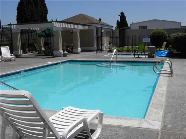 240 Riverview Way, Oceanside, CA 92057 photo 15