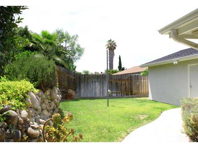 9173 Honey Ln, Santee, CA 92071 photo 6