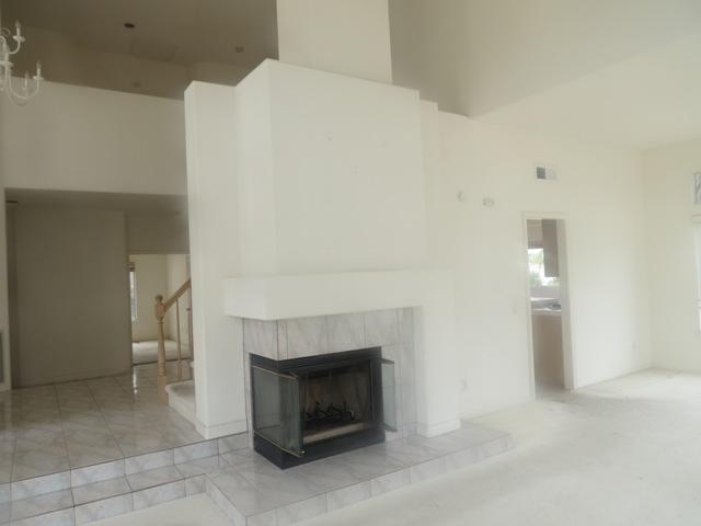 435 De Anza Ct, Oceanside, CA 92057 photo 2