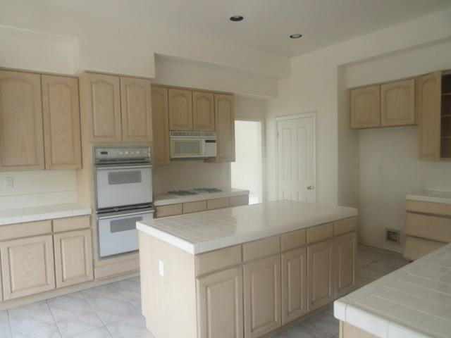 435 De Anza Ct, Oceanside, CA 92057 photo 5