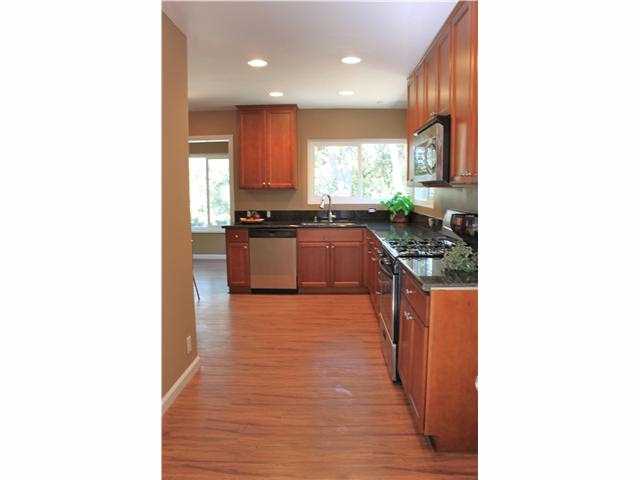 2539 Reche Rd, Fallbrook, CA 92028 photo 2