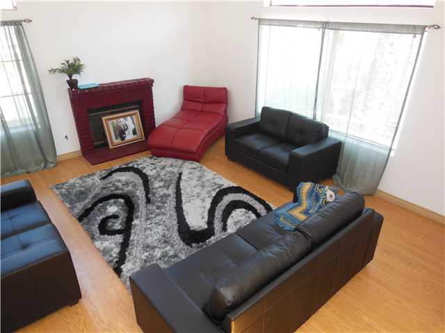 10191 Fairhill Dr, Spring Valley, CA 91977 photo 4
