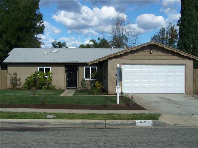 810 Aster St, Escondido, CA 92027 photo 2