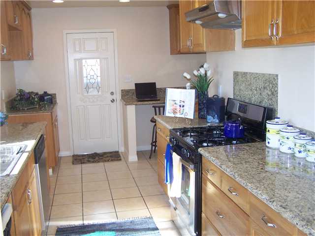 810 Aster St, Escondido, CA 92027 photo 6
