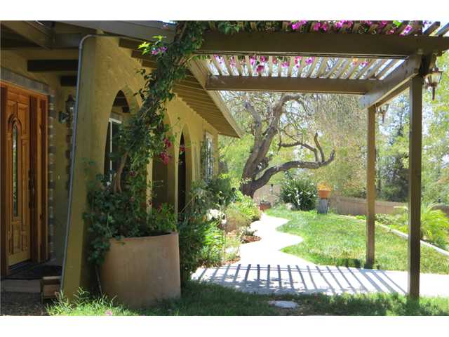 14208 Jerome Dr, Poway, CA 92064 photo 3