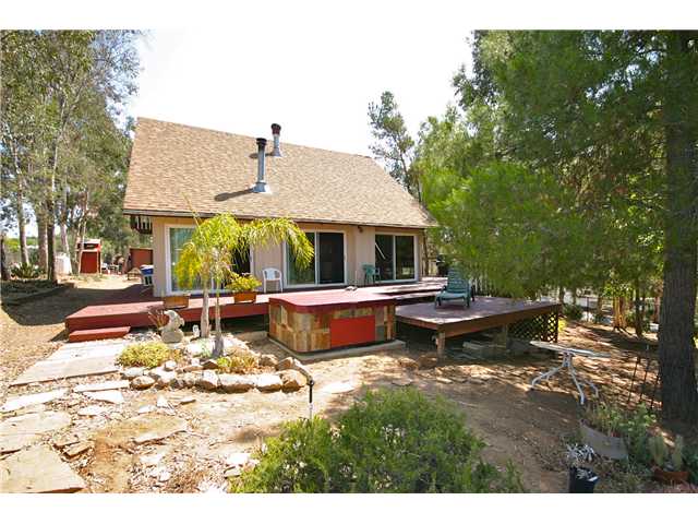 1263 Via Encinos Dr, Fallbrook, CA 92028 photo 2