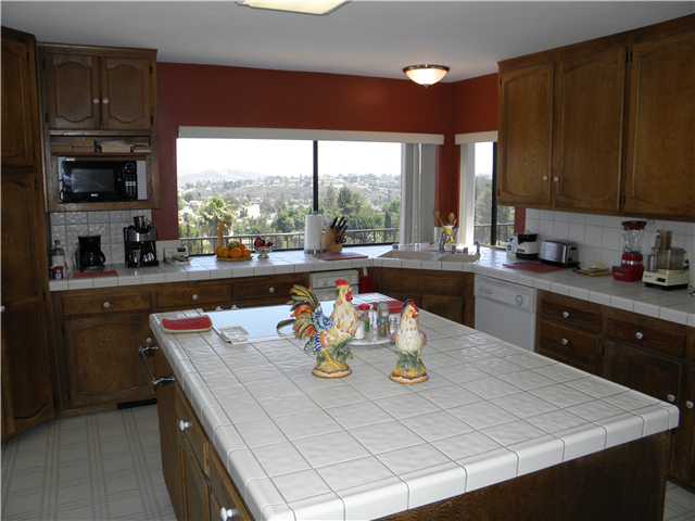 4163 Mars Way, La Mesa, CA 91941 photo 4
