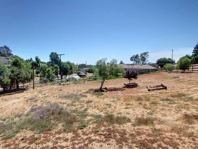 1735 Premier St, Fallbrook, CA 92028 photo 25