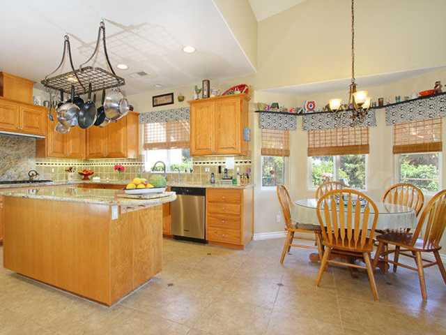 1735 Premier St, Fallbrook, CA 92028 photo 8