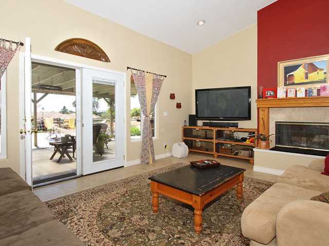 1735 Premier St, Fallbrook, CA 92028 photo 10
