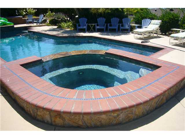 2146 Gum Tree Ln, Fallbrook, CA 92028 photo 12