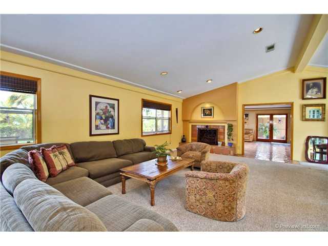 1283 Urania Ave, Encinitas, CA 92024 photo 3