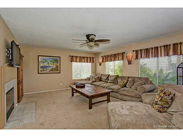 334 Rimhurst Ct, Oceanside, CA 92058 photo 7