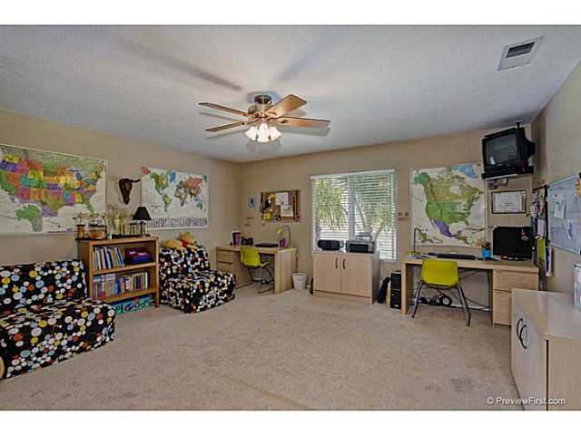 334 Rimhurst Ct, Oceanside, CA 92058 photo 14