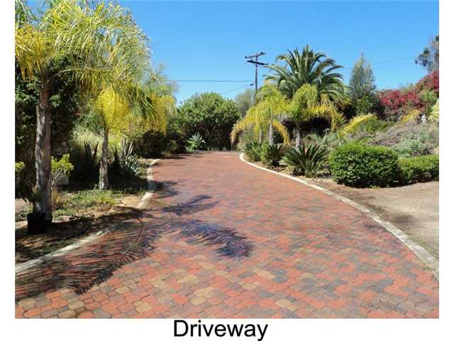 3221 Sumac Rd, Fallbrook, CA 92028 photo 3