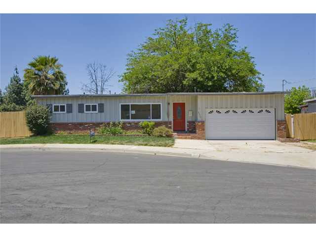 950 Harry St, El Cajon, CA 92020 photo 1