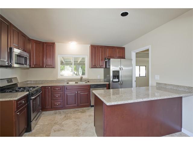 950 Harry St, El Cajon, CA 92020 photo 7