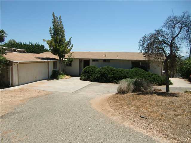3250 Ryan Dr, Escondido, CA 92025 photo 1