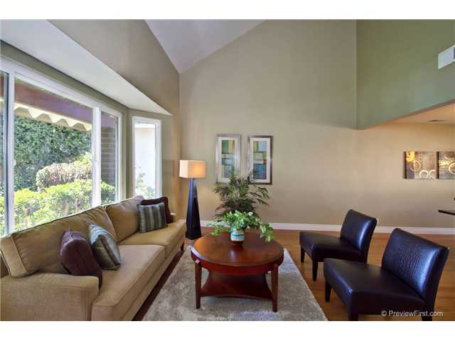 558 Shanas Ln, Encinitas, CA 92024 photo 4