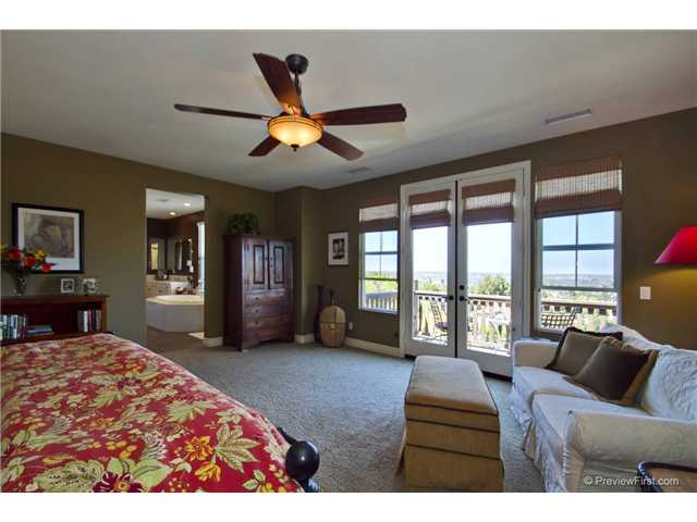 7655 Circulo Sequoia, Carlsbad, CA 92009 photo 15
