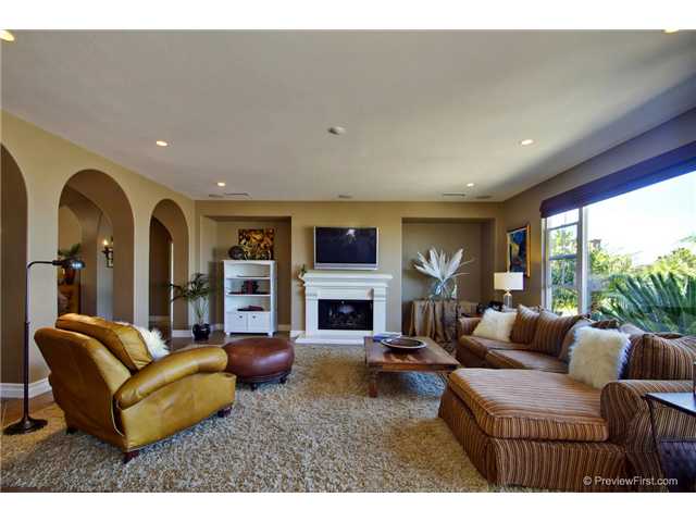 7655 Circulo Sequoia, Carlsbad, CA 92009 photo 5