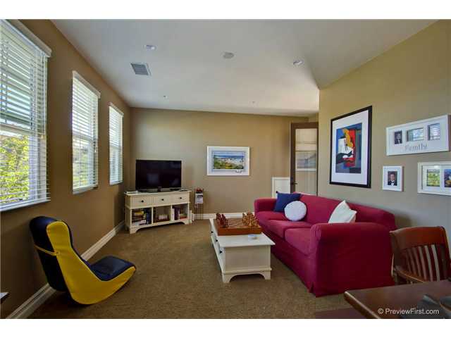 7655 Circulo Sequoia, Carlsbad, CA 92009 photo 19
