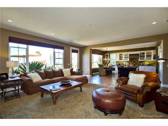 7655 Circulo Sequoia, Carlsbad, CA 92009 photo 6