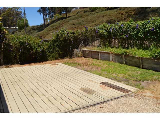 2460 Sonrisa Way, Oceanside, CA 92056 photo 5