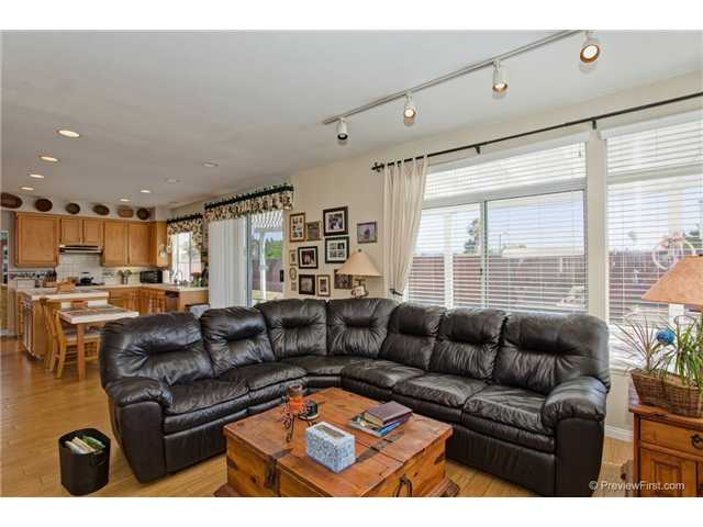 4661 Marblehead Bay Dr, Oceanside, CA 92057 photo 16