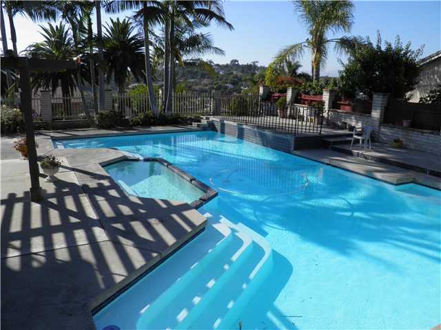 2318 Snead Dr, Oceanside, CA 92056 photo 13