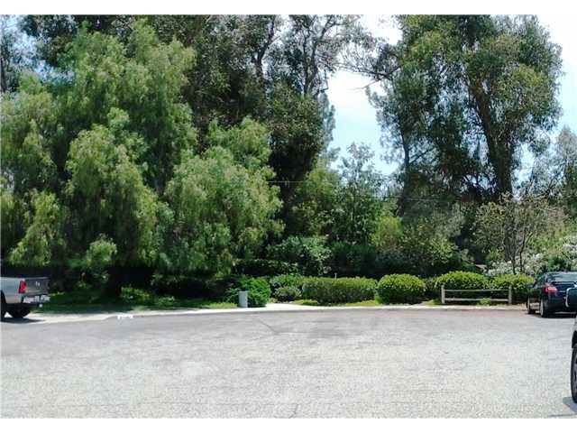 2119 Pepper Tree Pl, Escondido, CA 92026 photo 4
