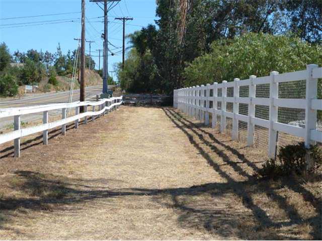 417 Futurity Ln, Fallbrook, CA 92028 photo 23