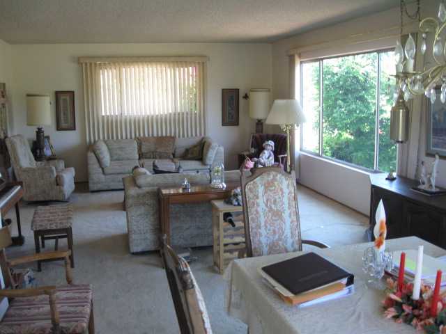 9852 Edgar Pl, La Mesa, CA 91941 photo 4