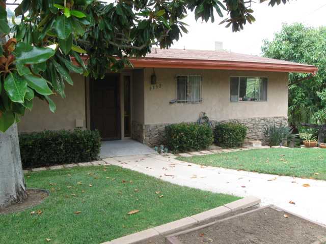 9852 Edgar Pl, La Mesa, CA 91941 photo 2