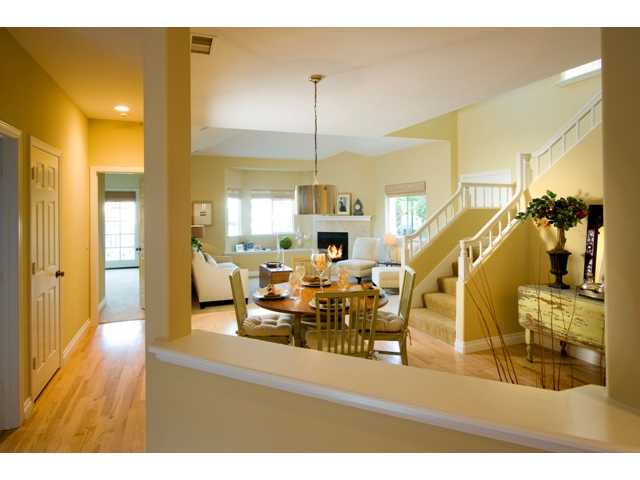 352 La Mesa Ave, Encinitas, CA 92024 photo 2