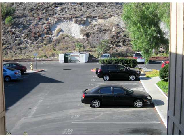 5452 Adobe Falls Rd #12, San Diego, CA 92120 photo 3