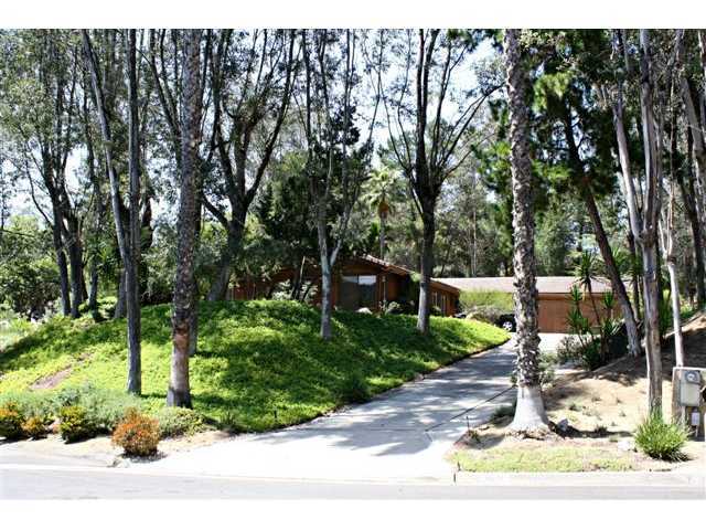 13610 Del Poniente Rd, Poway, CA 92064 photo 1
