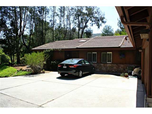 13610 Del Poniente Rd, Poway, CA 92064 photo 8