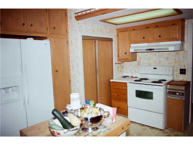 205 S Wisconsin St, Fallbrook, CA 92028 photo 5